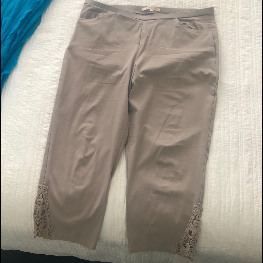 NoniB 3 quarter pants Size 16 - Picture 2 of 6